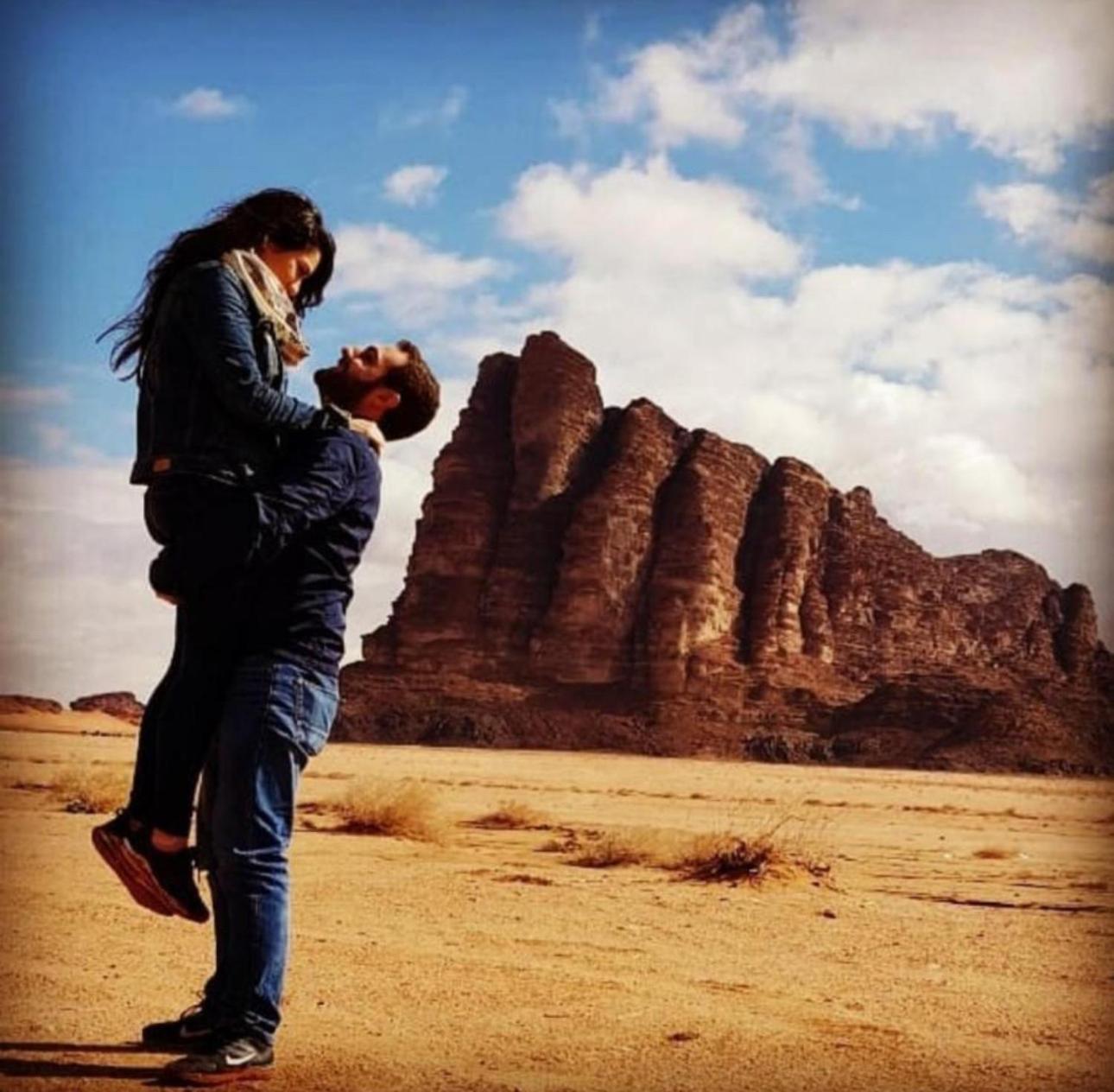 Wadi Rum Sunrise Camp Exterior photo